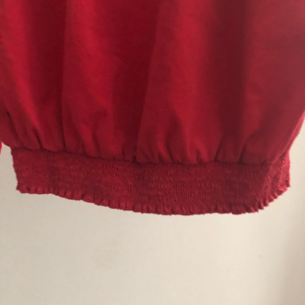 Tie up sleeve red off the shoulder shirt - Picture 6 of 6